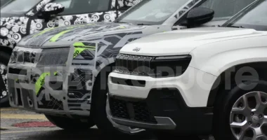 Protótipo do Jeep Avenger camuflado em testes na Europa antecipando reestilização