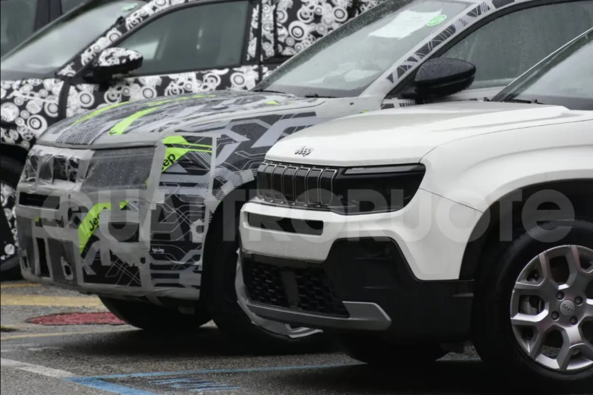Protótipo do Jeep Avenger camuflado em testes na Europa antecipando reestilização