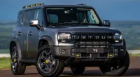 Novo SUV Jetour T2 híbrido em estrada de terra mostrando design robusto